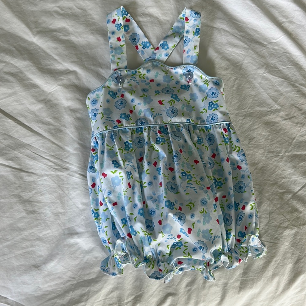 Floral bubble